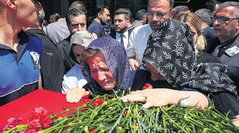 Koca yürekli Ferdi Başkana ağıtlarla veda Onun kalbi bende