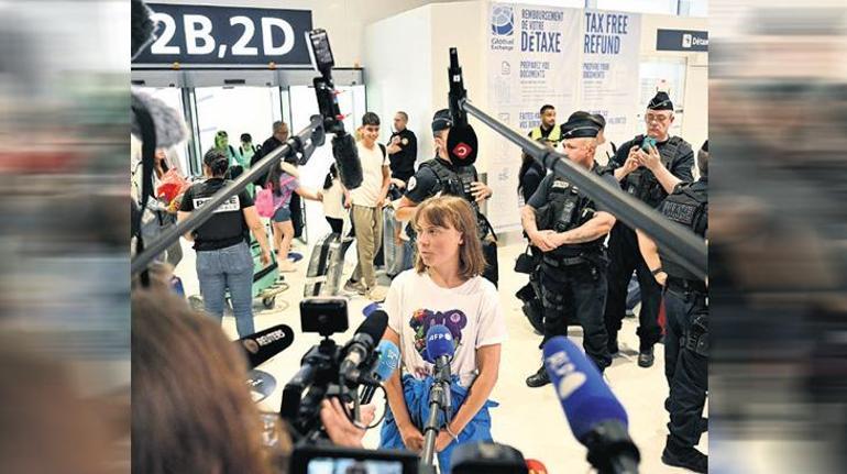Madleen yolcularına sınır dışı