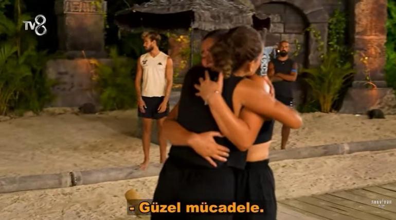 Survivorda Sevgi gözyaşlarıyla elendi Veda sonrası Asena Demirbağdan dikkat çeken paylaşım
