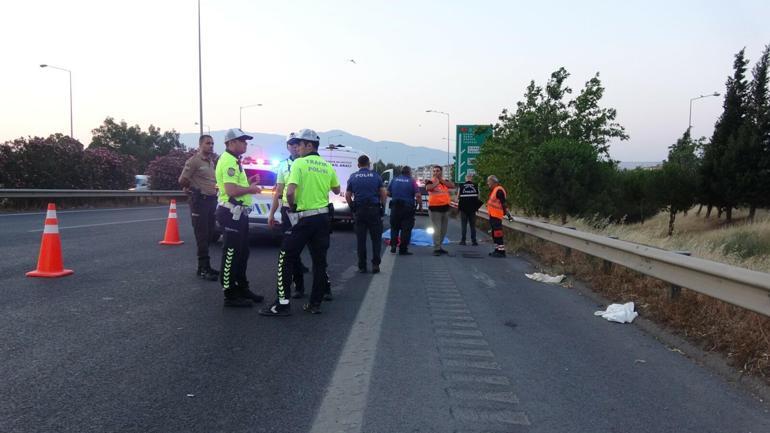 İzmirde feci kaza: 30 metre sürüklenen motokurye hayatını kaybetti