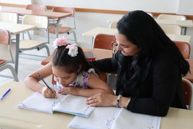 Kübadan geldi, hayran kaldığı ilçeye yerleşti: Eşimle gezerken keşfettik