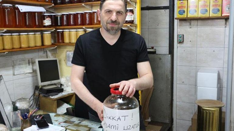 Kavanozu gören şaşkına döndü Kahvaltıda yenmez, adamı öldürür