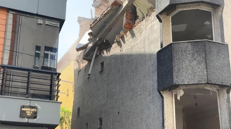 Röportaj sırasında facianın eşiğinden dönüldü: Binadan beton blok düştü