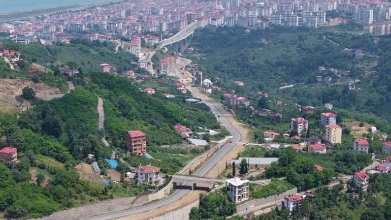 13 yıldır bitmeyen yol vatandaşı isyan ettirdi
