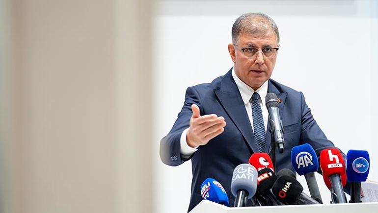 Cemil Tugay: İzmir Büyükşehir Belediyesinde 1030 kişilik işten çıkarılma süreci başlatıldı