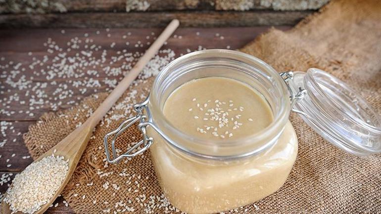 Cilt sağlığı için doğal kolajen desteği sağlıyor Günde 15-20 gram tüketilmeli
