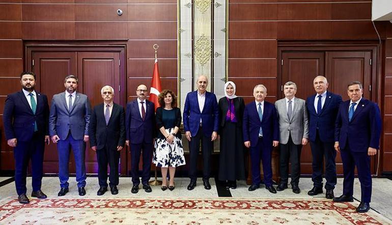 Meclis Başkanı Kurtulmuştan Türkiyenin Astana Büyükelçiliğine ziyaret