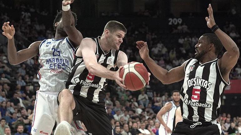 Beşiktaş, Anadolu Efes karşısında pes etmedi Seri 5. maça uzadı