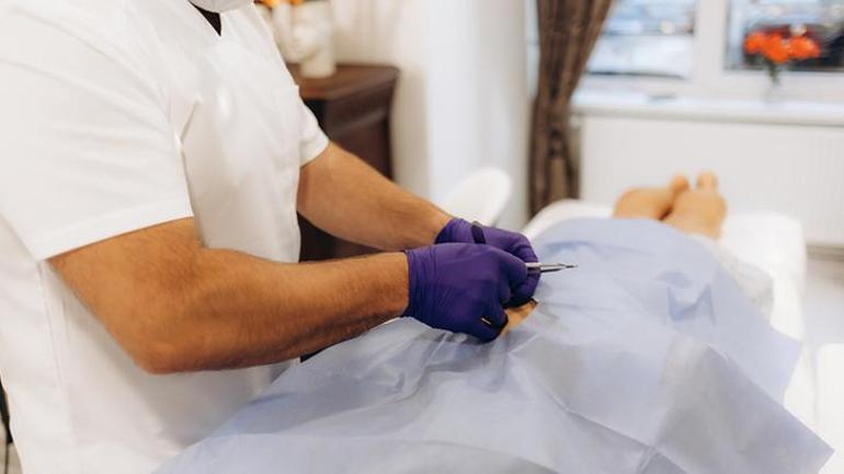 No incisions or scars. The miracle treatment that vaporizes tumors: Ablation