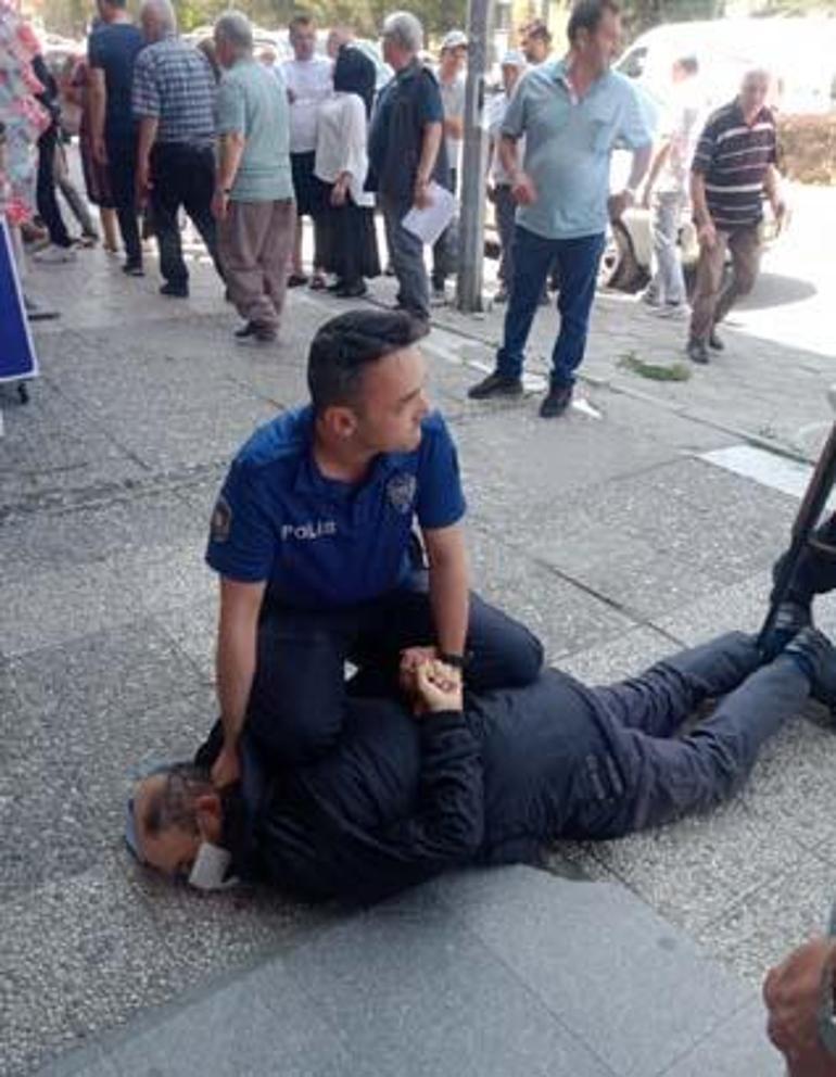 Banka görevlesine pompalı tüfeği doğrultup kredi istedi Etkisiz hale getirildi