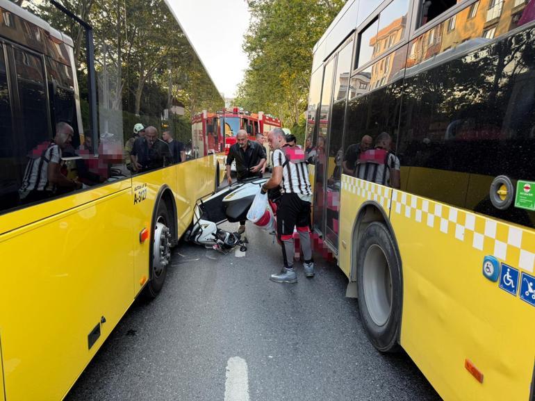 Aynı yerde 2 İETT otobüsü kazası Motosikletteki 3 kişilik aile ölümden döndü