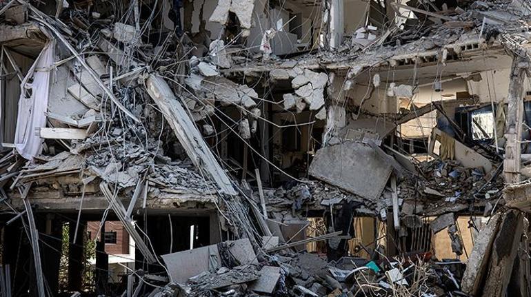 İrandan atılan füzeler Tel Aviv, Ramat Gan ve Rishon Lezionda hasara yol açtı