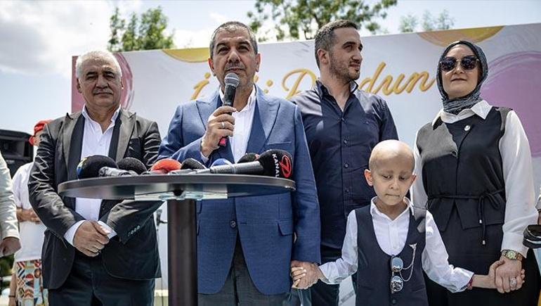 Esenler’de umut yükseldi: 7 yaşındaki Selim için balonlar göğe bırakıldı