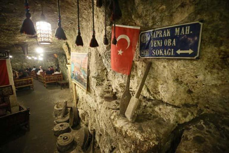 Tam 500 yıllık İçeriye giren çıkmak istemiyor