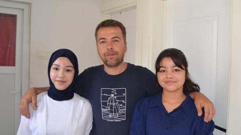 Karpuz tezgahındaki Babalar Günü sürprizi gündem oldu Zaten küçük birkaç hediye almıştık