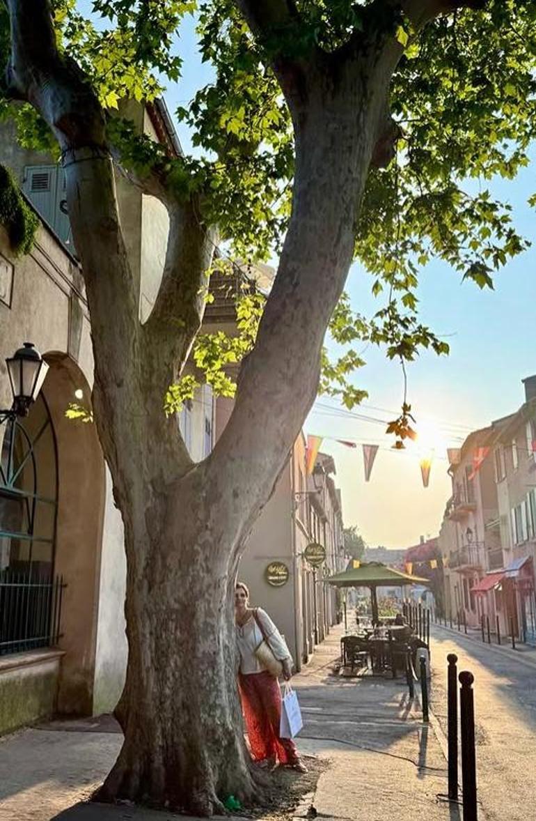 Meriç Araldan yeni hamilelik paylaşımları Serkan Keskin ile tatil pozları beğeni topladı