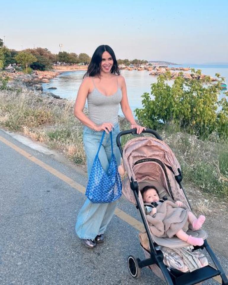 Zeynep Sever Demirelin kızı Yasmin büyüyor: Sahilden paylaşım geldi