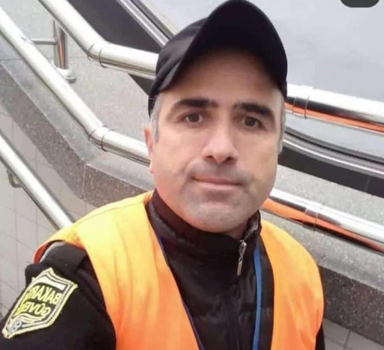 Trende sigara içip yolcuları rahatsız etti, kendisini uyaran güvenlik görevlisini öldürdü
