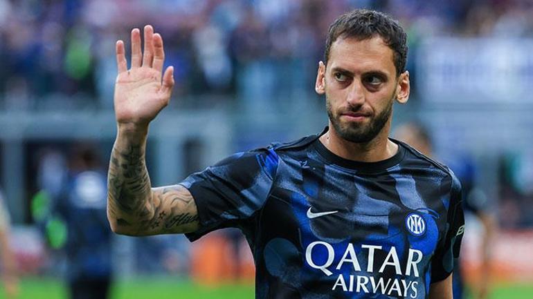 Hakan Çalhanoğlu Galatasaray için gemileri yaktı Fedakarlığa hazır
