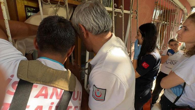 Yaşlı babasına söyledikleri herkesi şoke etti: Acayip bir yaratık oldun, seni ölüme terk ediyorum