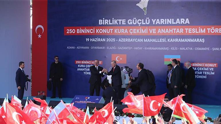 Cumhurbaşkanı Erdoğan: Muhalefet anlamasa da yaşadığımız süreç milli mücadele ile eş değer