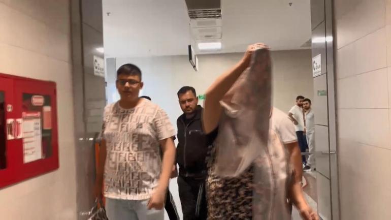 Kamera kaydı dehşete düşürdü Kızına tekme atan cani baba tutuklandı