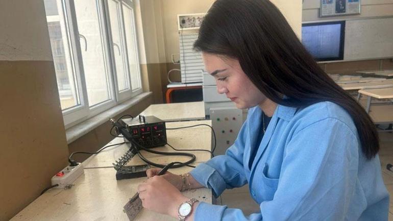 Meslek lisesine geçti, okul birincisi oldu Şimdi dünya çapında bir hedefi var