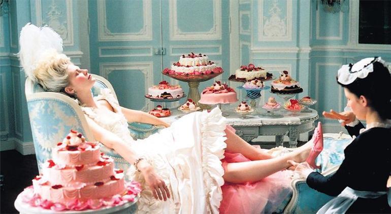 Marie Antoinette’in 250 yıllık moda saltanatı