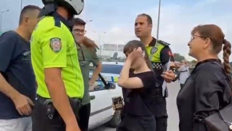 Her yıl aynı manzara Sınava geç kalanlar, belgesini unutanlar, küpesi kulağında kalanlar...