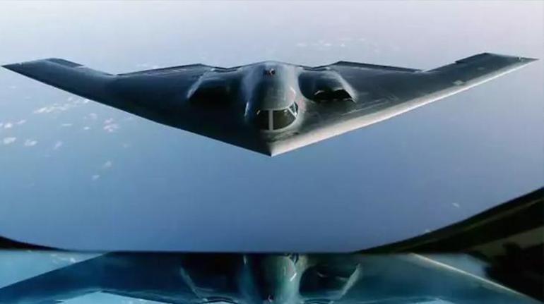 Son Dakika İlk kez İrana atılan sığınak delici bomba ve dünyanın en pahalı askeri hava aracı B-2