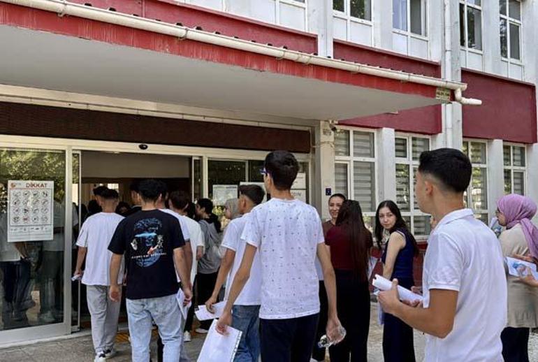 YKS maratonunda ikinci gün