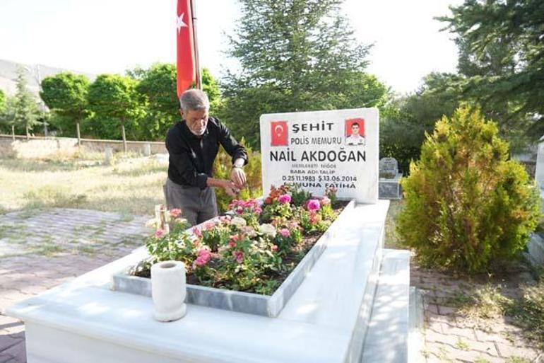 Rüyayla başladı, hayatının işi oldu 16 yıldır maaş almadan çalışıyor
