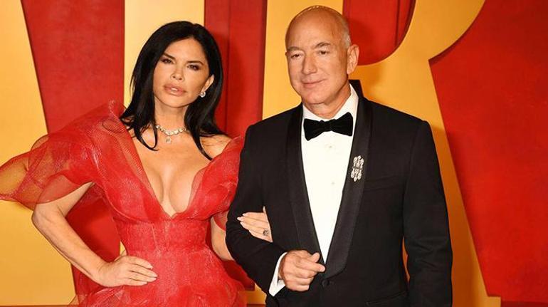 Dünyanın en zengin üçüncü insanı Jeff Bezos evleniyor Venediki resmen kapattı