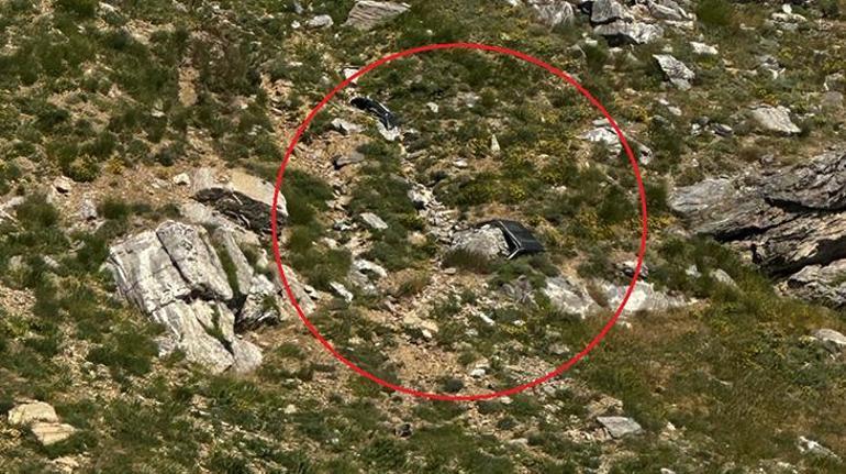 Batmanda feci kaza Bilirkişilerin olduğu araç şarampole yuvarlandı: 5 ölü