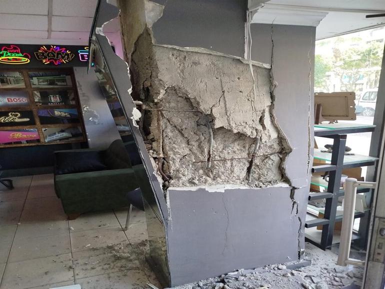 7 katlı binanın kolonu bomba gibi patladı Ekipler binayı tahliye etti