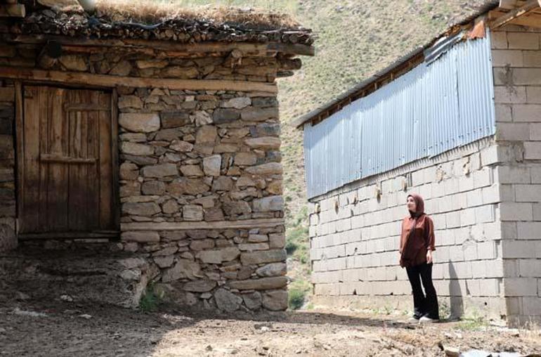 Henüz 23 yaşında: Gittiğim kurumlarda kapılar sonuna kadar açılıyor
