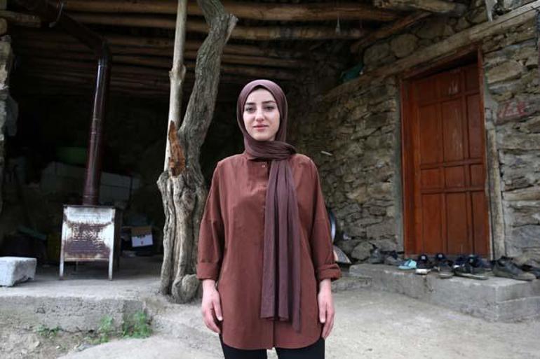 Henüz 23 yaşında: Gittiğim kurumlarda kapılar sonuna kadar açılıyor