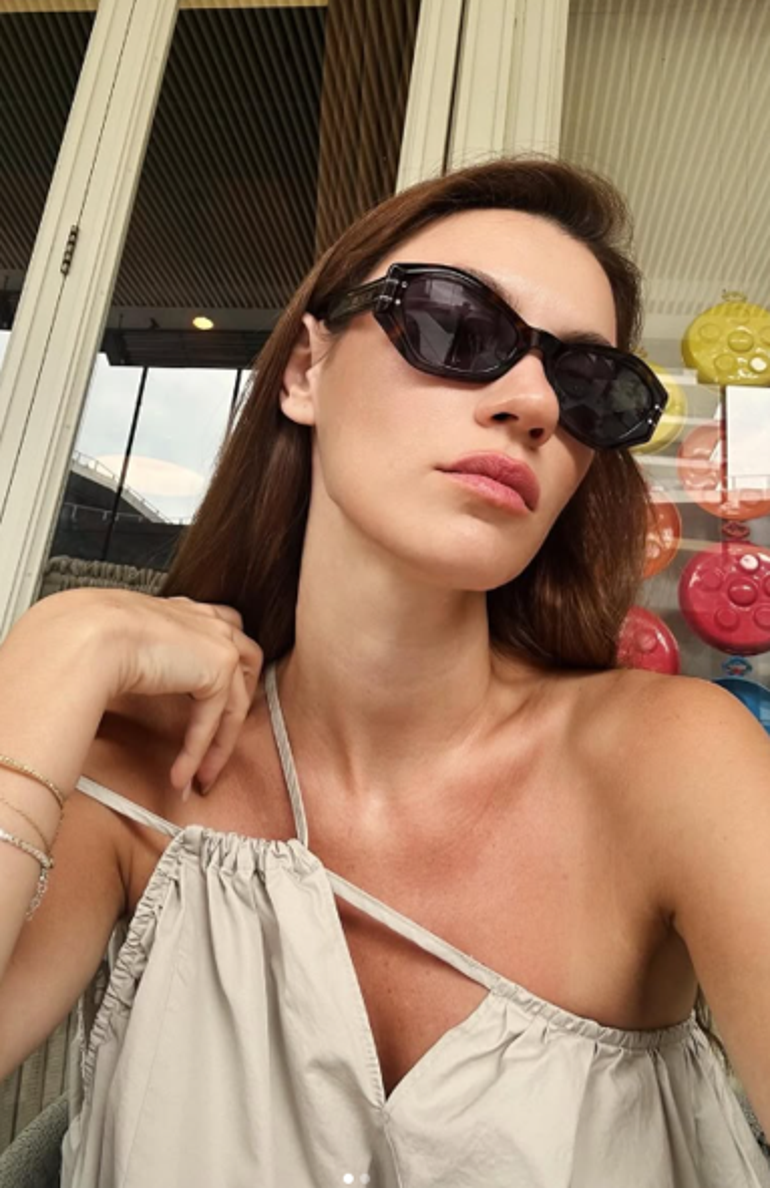 Ne yapacaklarını şaşırdılar Yüsra Geyik ile Ozan Dolunay kameralara yakalandı