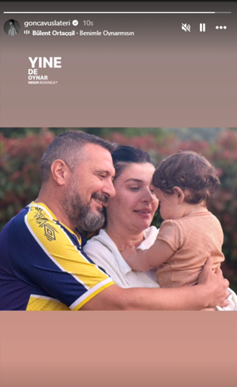 Gonca Vuslaterinden eşi ve minik kızıyla yeni paylaşım