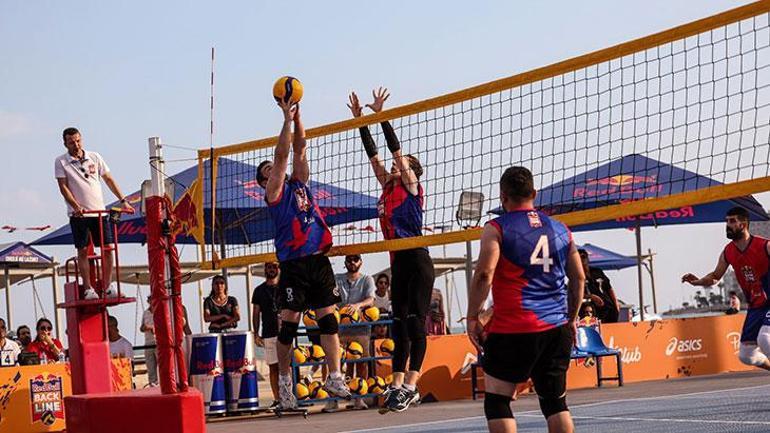 Red Bull Back Line ile sokak voleybolunun kuralları yeniden yazılıyor