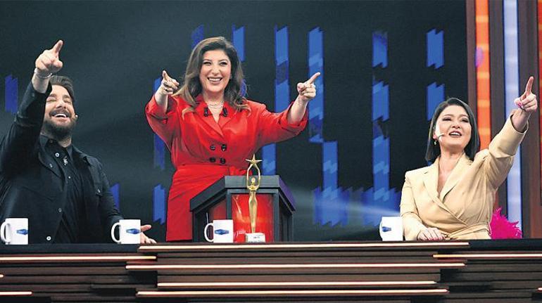 Kulis Sahne başka