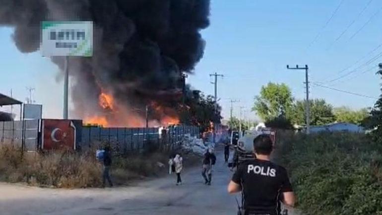 Kentte yangın büyüyor Dumanlar ve alevler her yeri sardı