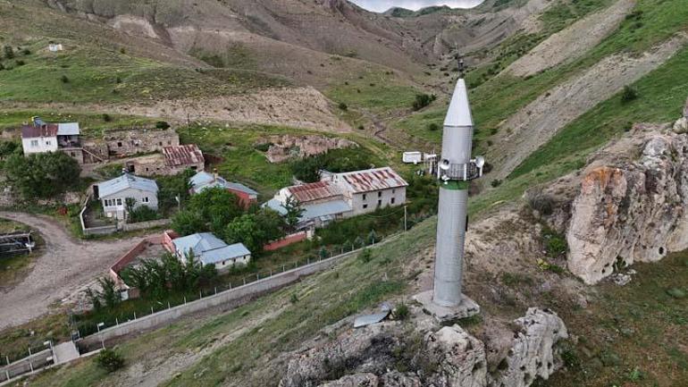 Minareyi bulan camiyi bulamıyor Sivasta şaşkına çeviren olay