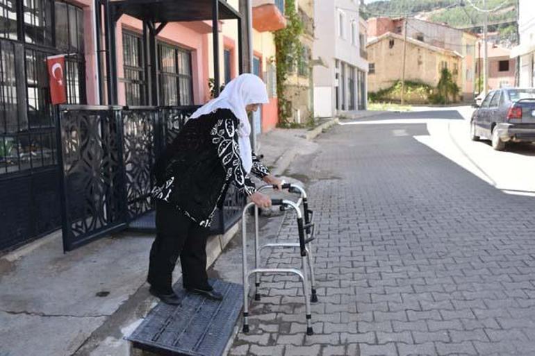 Her şey 51 yıllık eşi için: Görüp gelenler, Biz de yaptıracağız diyor