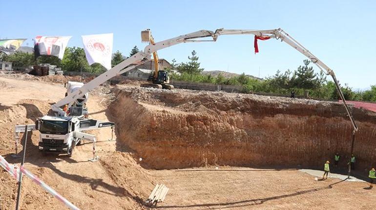 Bakan Tunç: Türkiye her zamankinden daha yüksek standartlı bir demokrasiye sahiptir