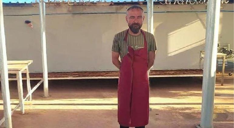 Korku filmi değil gerçek Kanepeden düşüp öldü
