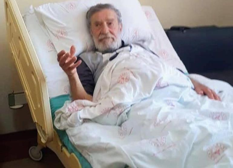 Geçtiğimiz ay hastaneye kaldırılmıştı... Usta sanatçı Ahmet Mekine sürpriz ziyaretçi