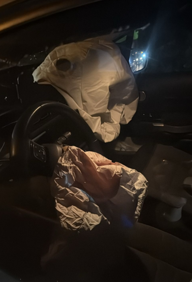 Tarık Mengüçün oğlu Baran trafik kazası geçirdi