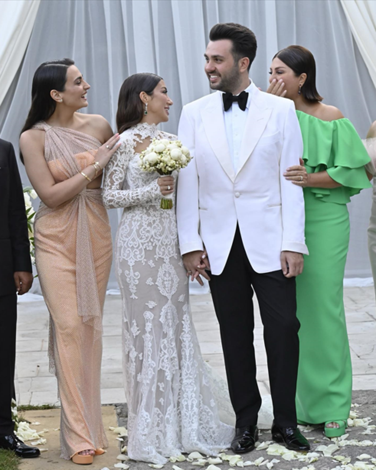 Sibel Can babaanne oluyor Torununun cinsiyeti belli oldu