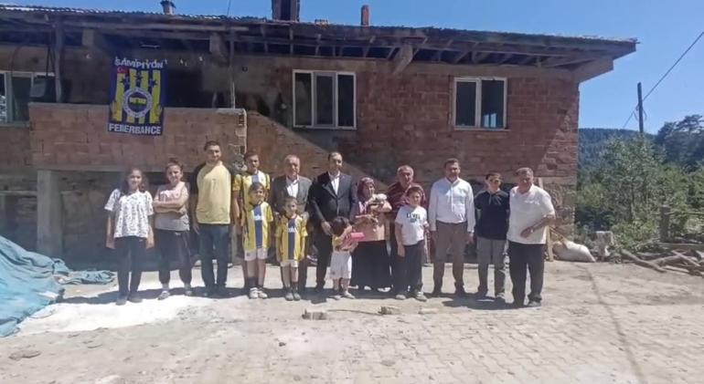27 yıllık evli çiftin bir bebekleri daha doğdu: Kaymakam: Adeta Aile Yılı’na damga vurdular